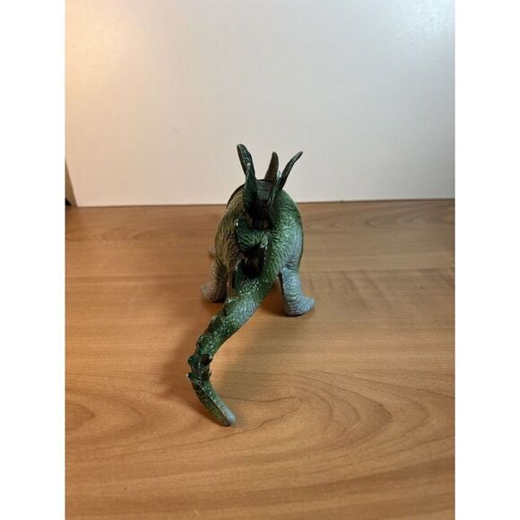 Vtg
1997 Stegosaurus Dinosaur Dino Figure Toy 8.5x3.5” - Picture 3 of 10